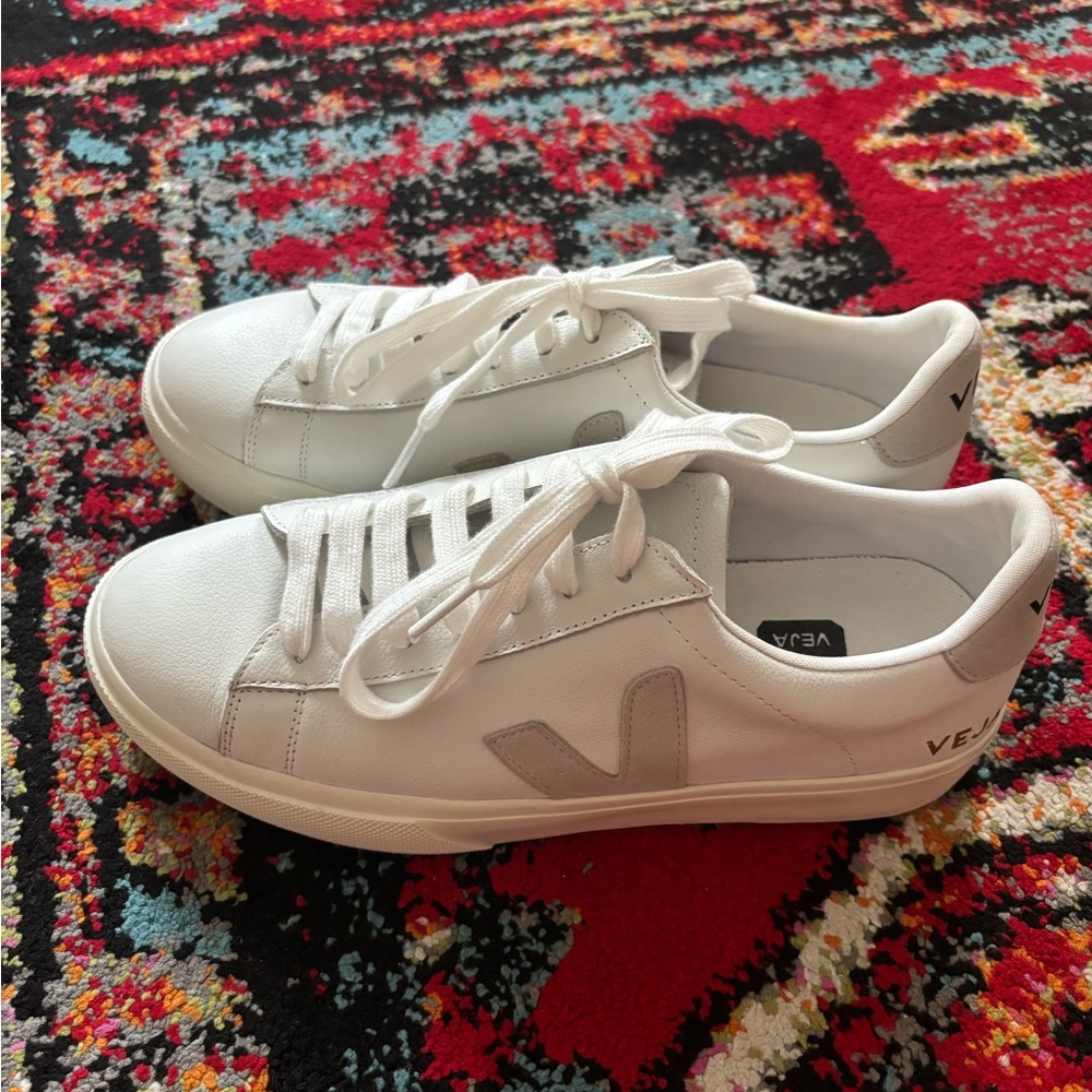 Veja Women’s Campo Sneakers